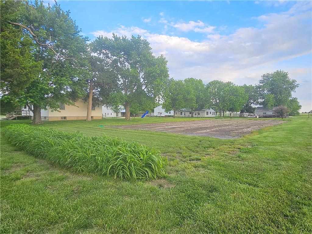 19916 Nw 1600 Road Property Photo 7