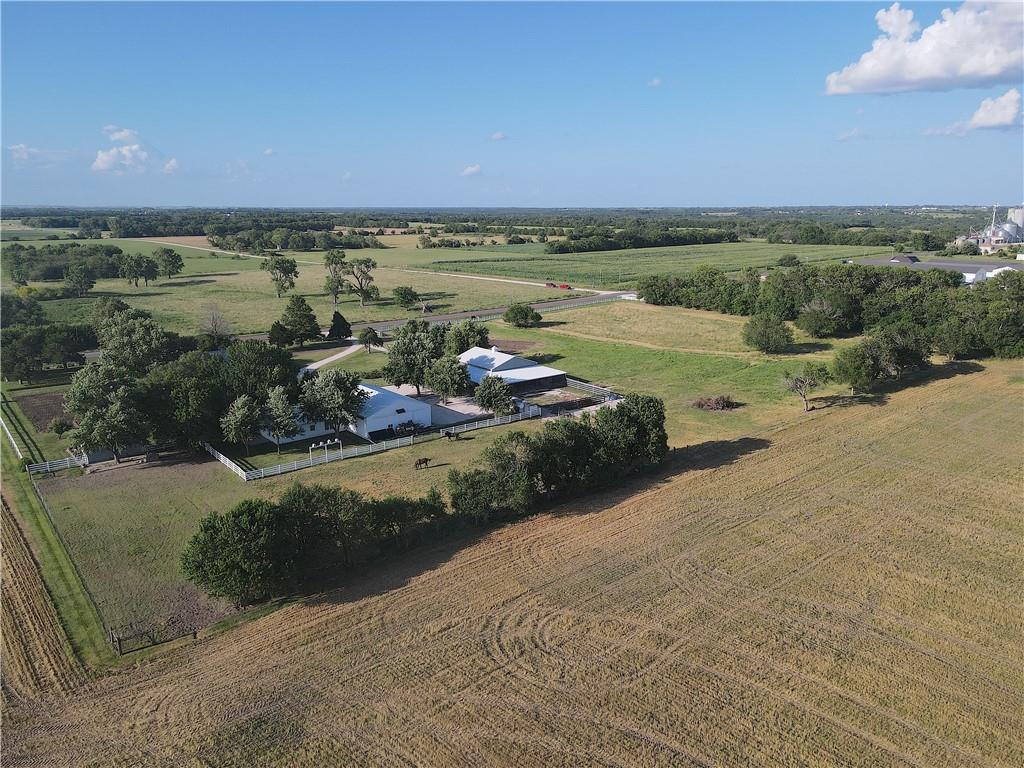 19916 Nw 1600 Road Property Photo 23