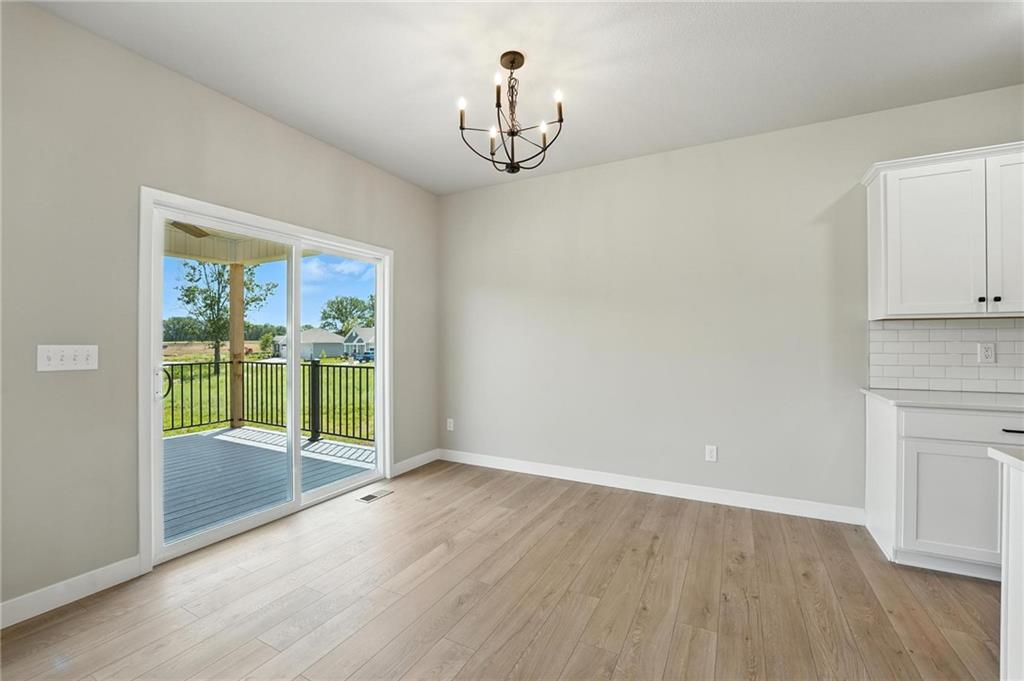 27010 E Olive Drive Property Photo 5