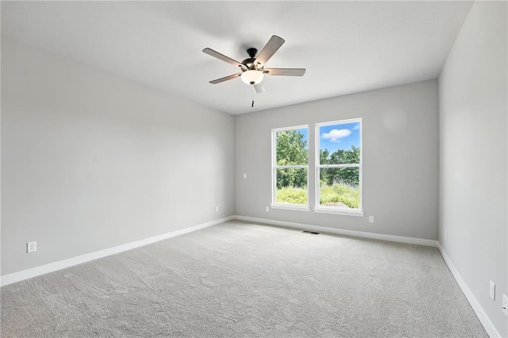 27010 E Olive Drive Property Photo 6