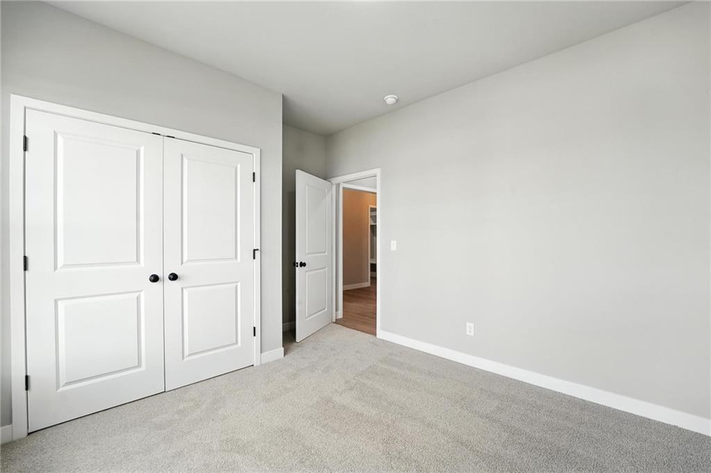 27010 E Olive Drive Property Photo 10
