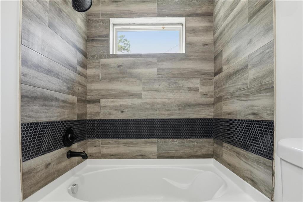3305 Delavan Avenue Property Photo 22