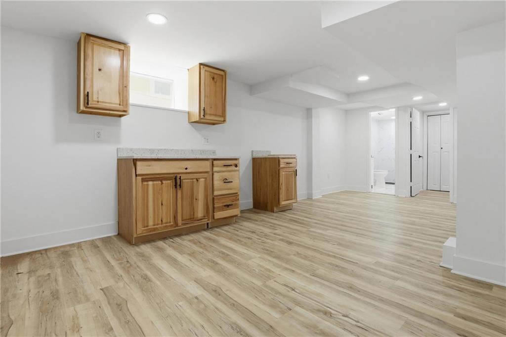 3305 Delavan Avenue Property Photo 34
