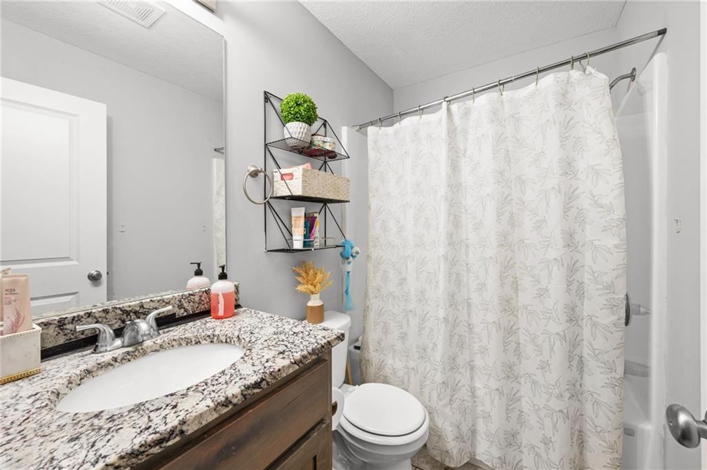 2748 N 112th Street Property Photo 16