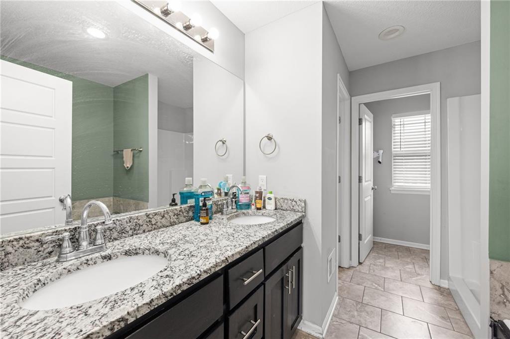 2748 N 112th Street Property Photo 19