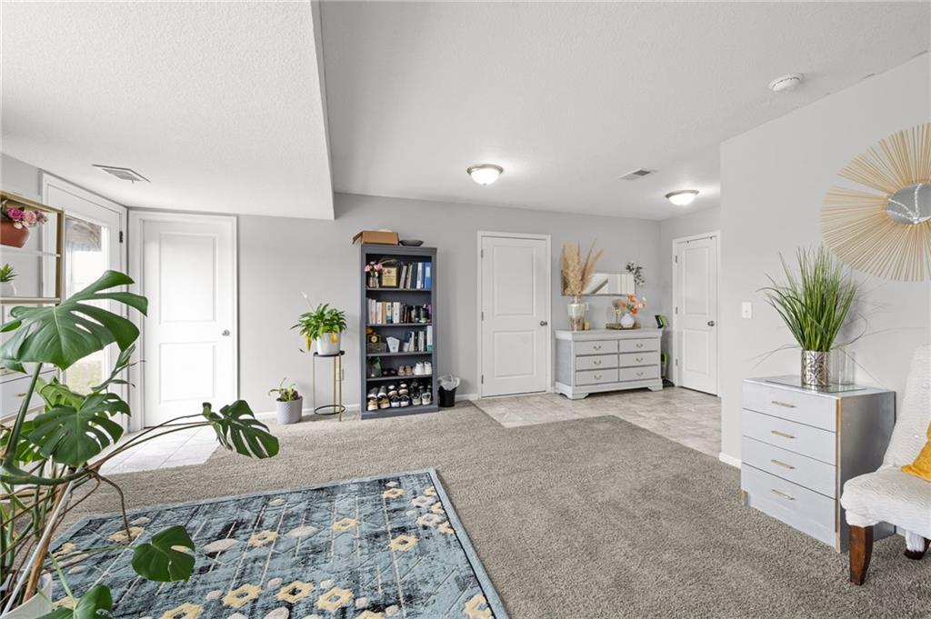 2748 N 112th Street Property Photo 23