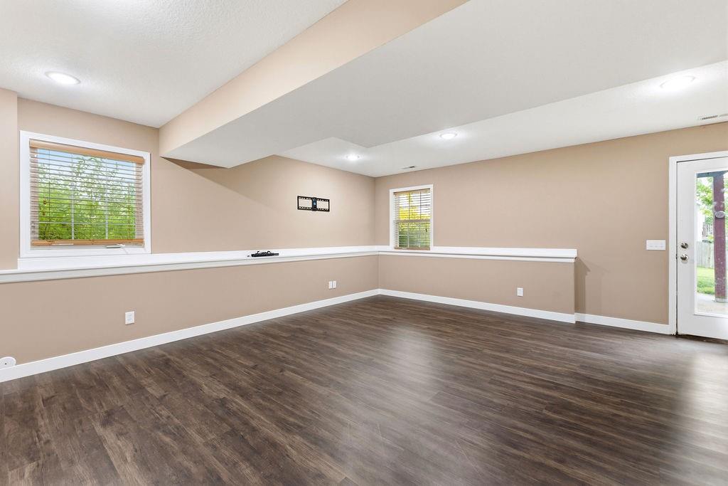 502 Alexandria Court Property Photo 26