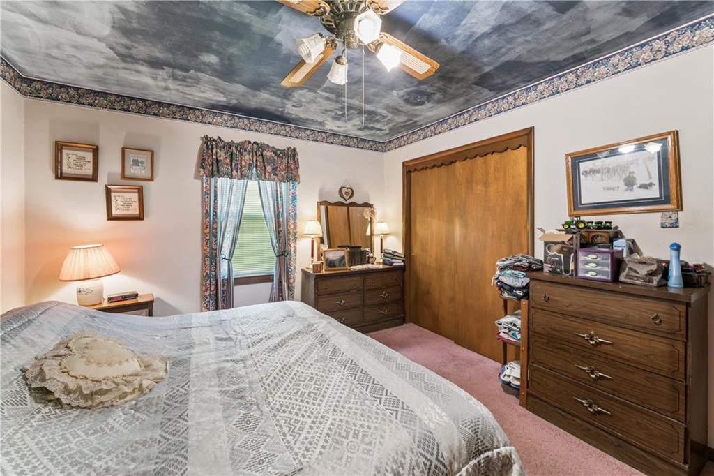 1015 S Saint Louis Street Property Photo 24