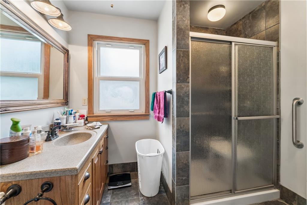 1015 S Saint Louis Street Property Photo 25