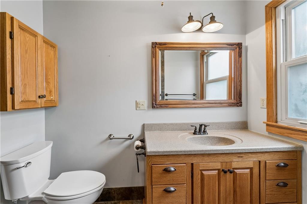 1015 S Saint Louis Street Property Photo 30