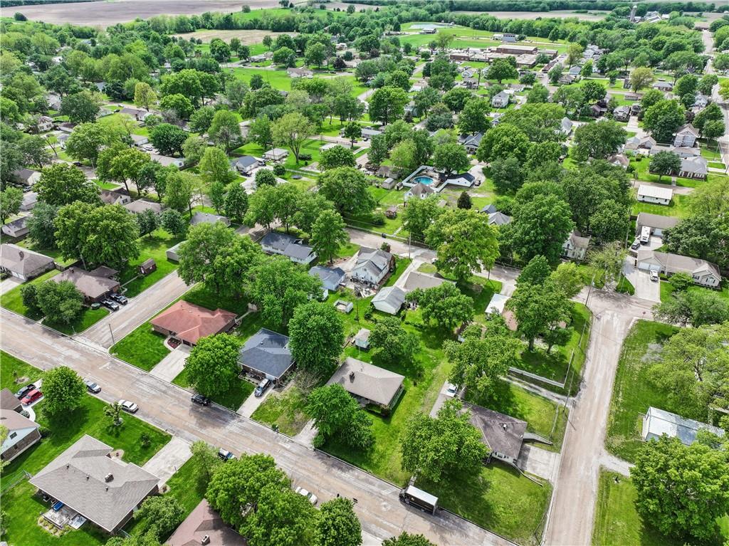 1015 S Saint Louis Street Property Photo 47