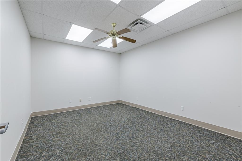 1815 Commerce Drive Property Photo 10