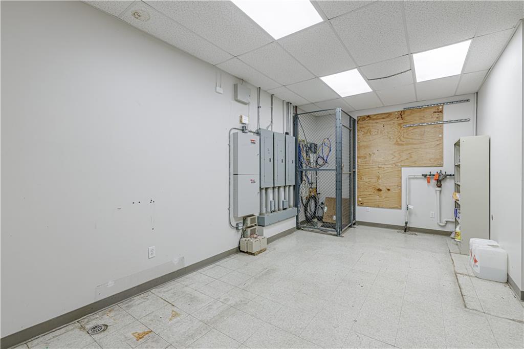 1815 Commerce Drive Property Photo 28
