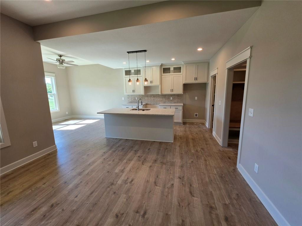 15017 W 130th Street Property Photo 6