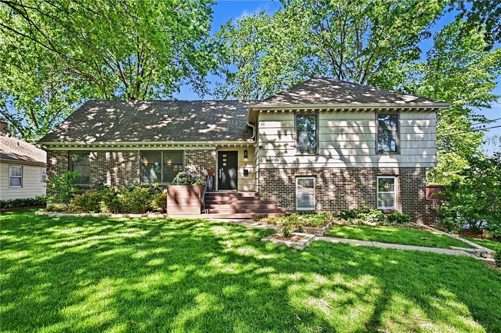 6300 Beverly Drive Property Photo 1