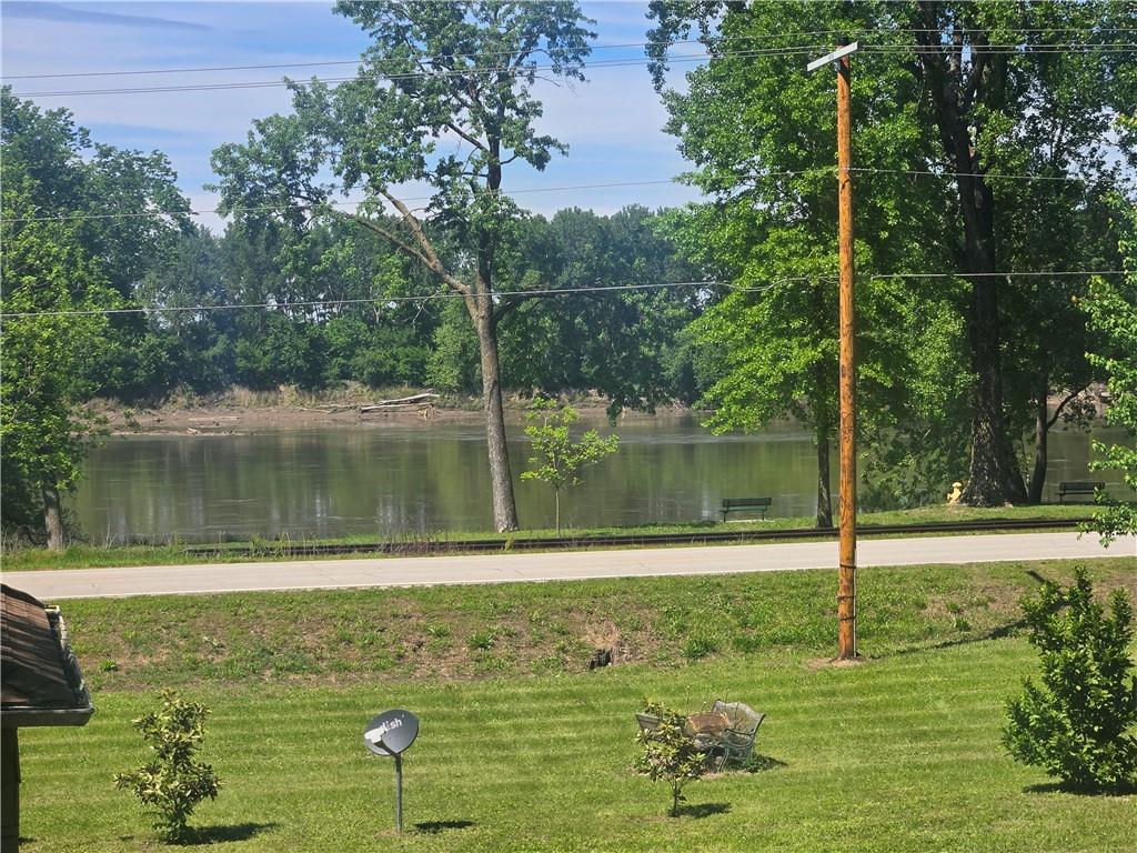 120 Maple Lane Property Photo 2