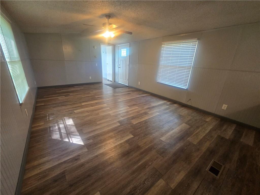 120 Maple Lane Property Photo 5