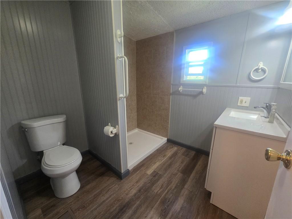 120 Maple Lane Property Photo 13