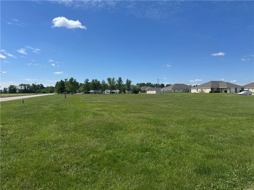 504 S West Outer Road Property Photo 1