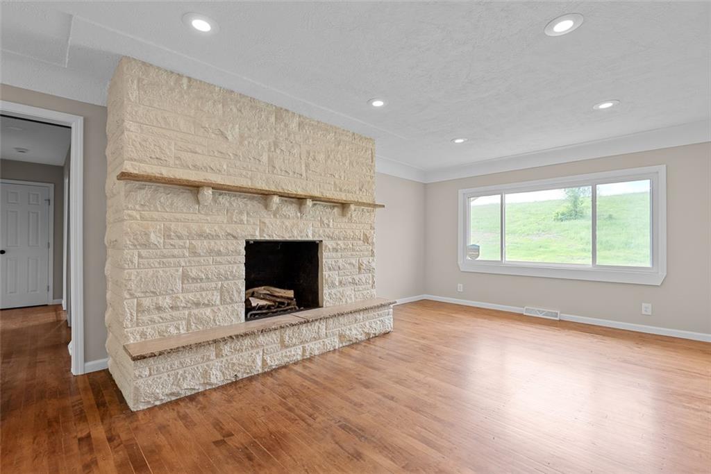 112 W Kay Street Property Photo 11