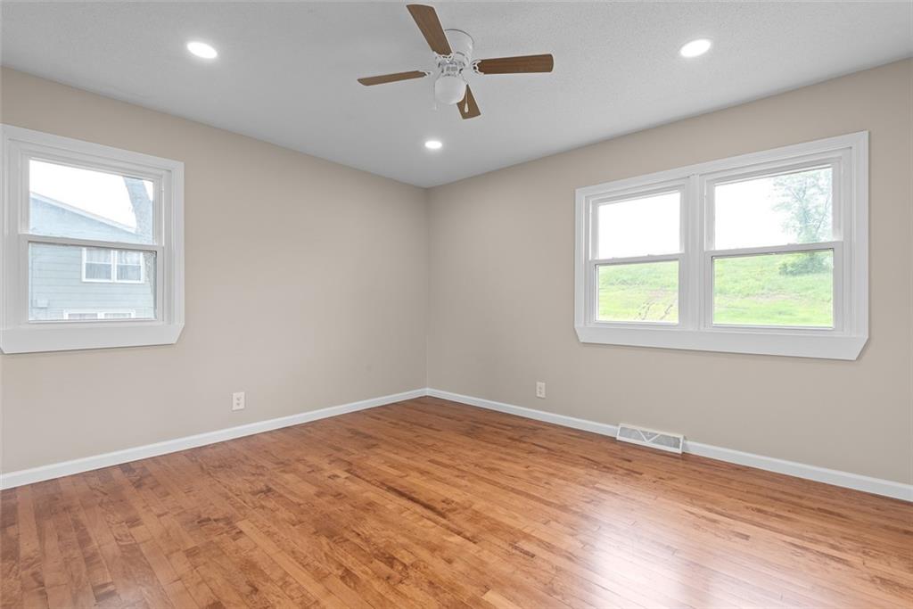 112 W Kay Street Property Photo 20