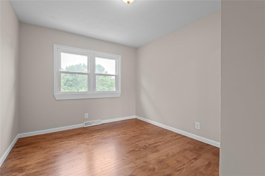 112 W Kay Street Property Photo 22