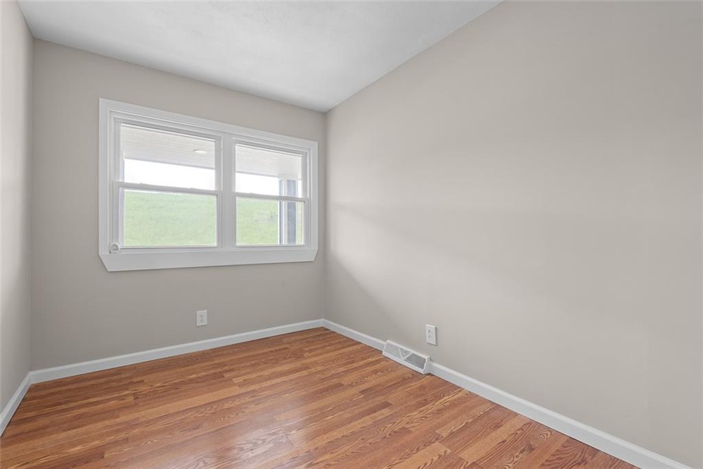 112 W Kay Street Property Photo 28