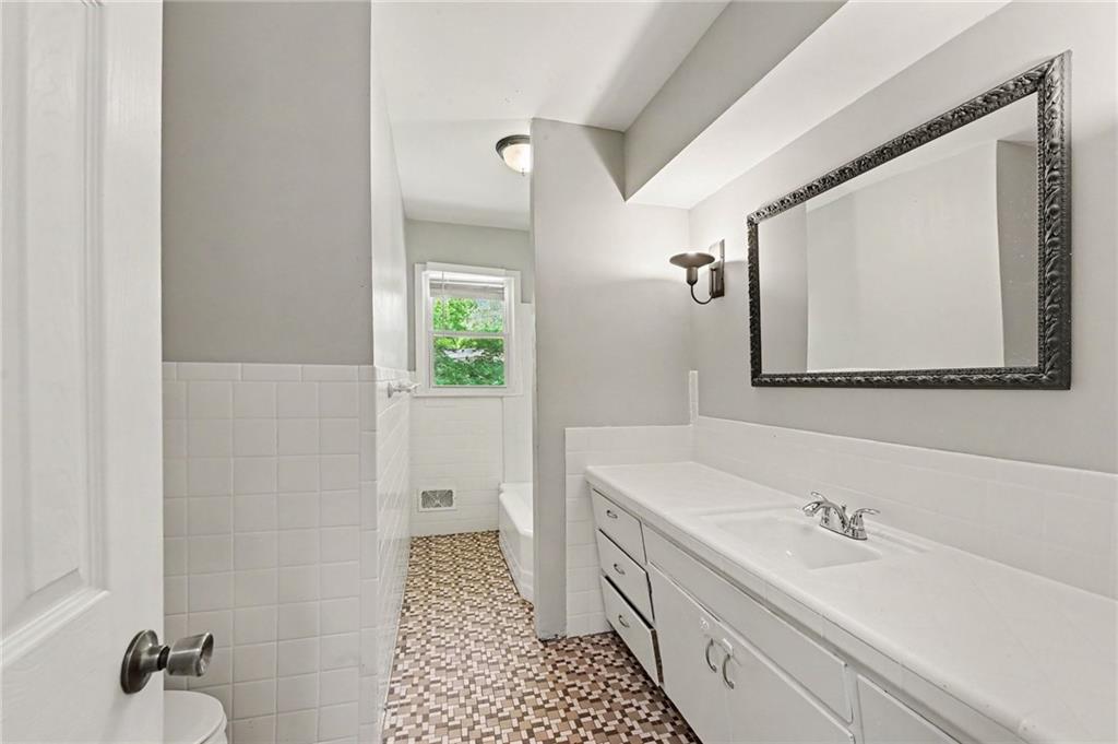 10508 E 82nd Street Property Photo 24