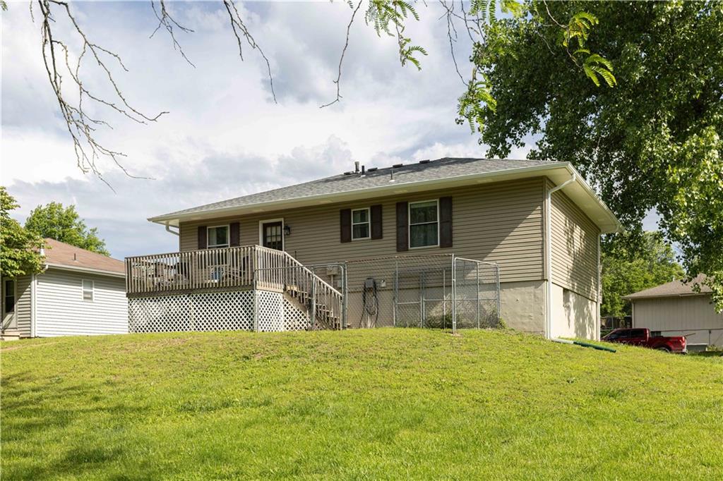 210 E Swisher Drive Property Photo 10