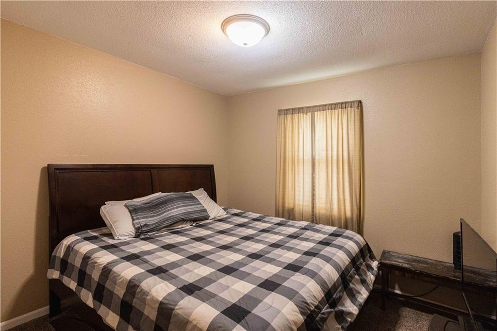 210 E Swisher Drive Property Photo 20