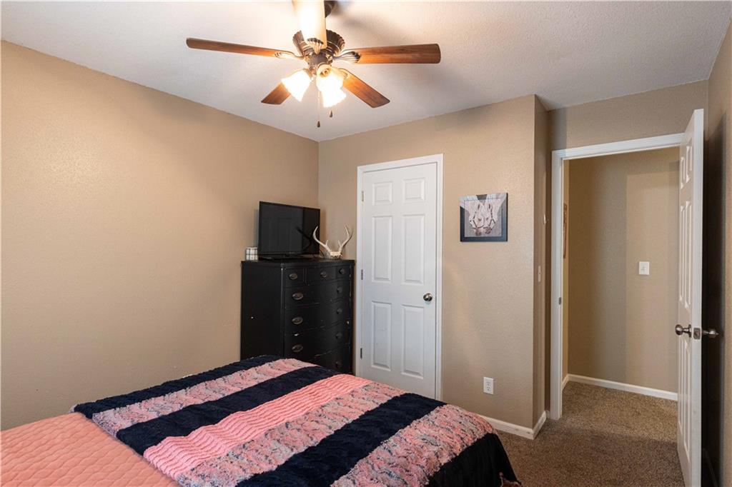 210 E Swisher Drive Property Photo 24