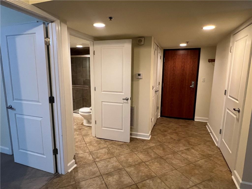 600 E Admiral Boulevard Property Photo 37