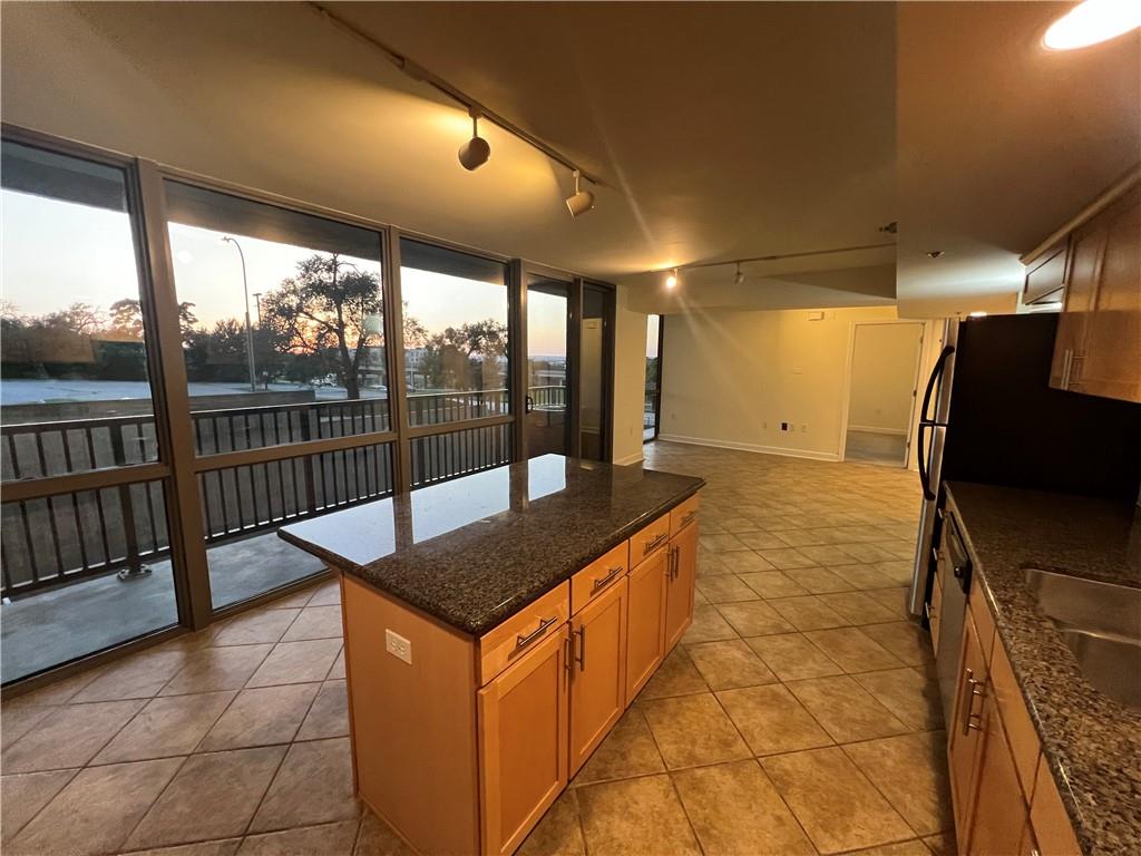 600 E Admiral Boulevard Property Photo 46