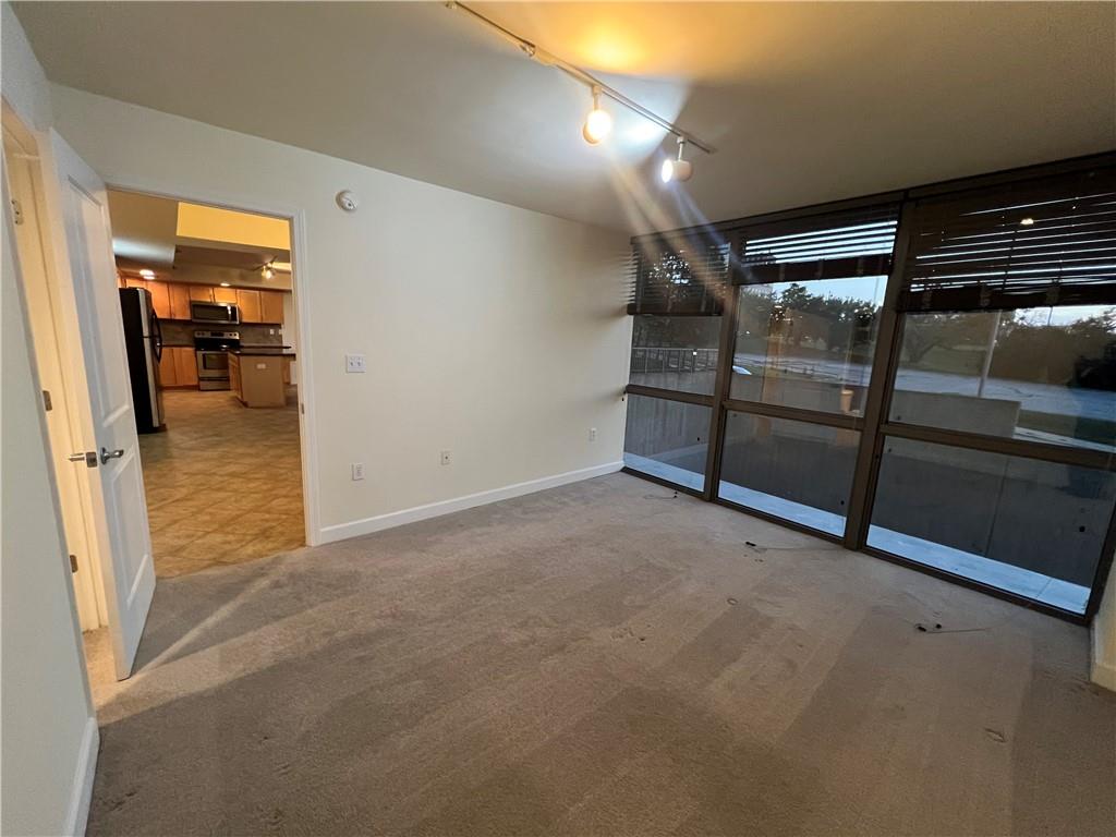 600 E Admiral Boulevard Property Photo 60