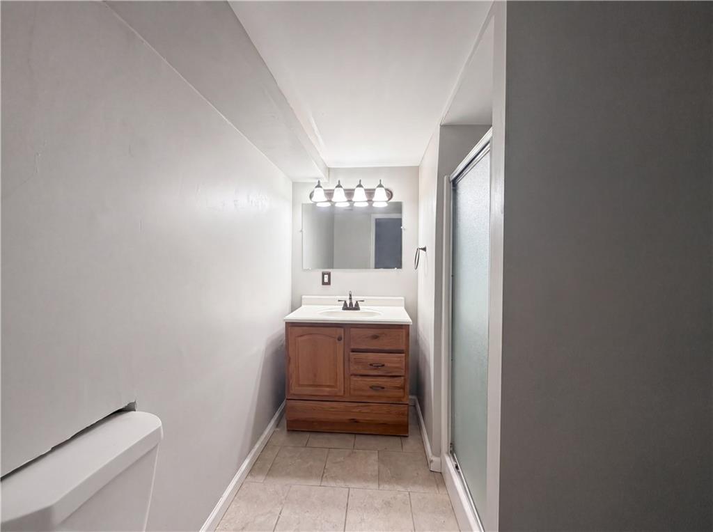 3809 S Drumm Avenue Property Photo 14