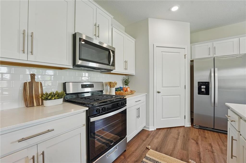 705 Solstice Circle Property Photo 8