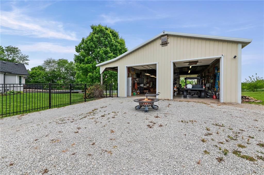 8370 92 Highway Property Photo 69