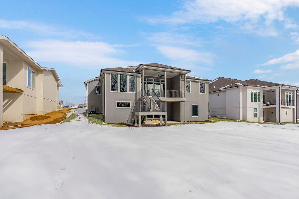 15337 W 168th Place Property Photo 34
