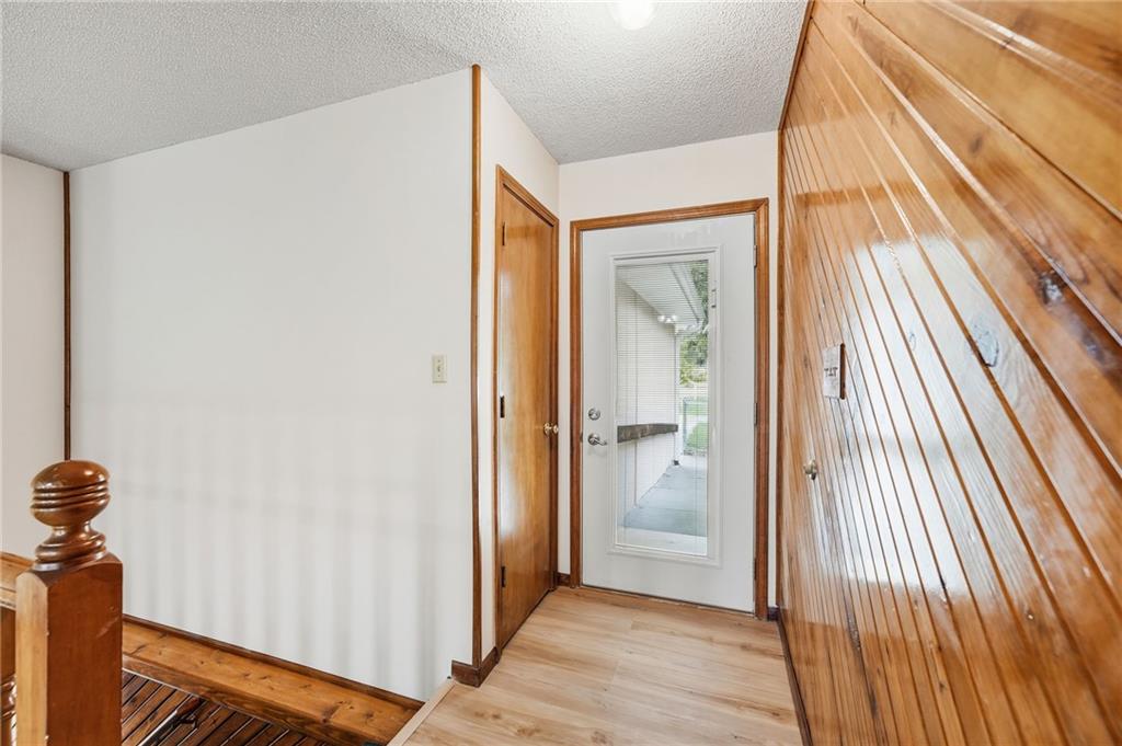 10604 E 240th Street Property Photo 4