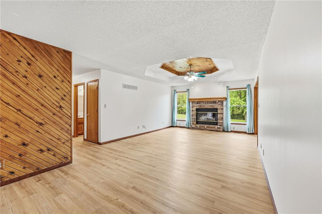 10604 E 240th Street Property Photo 6