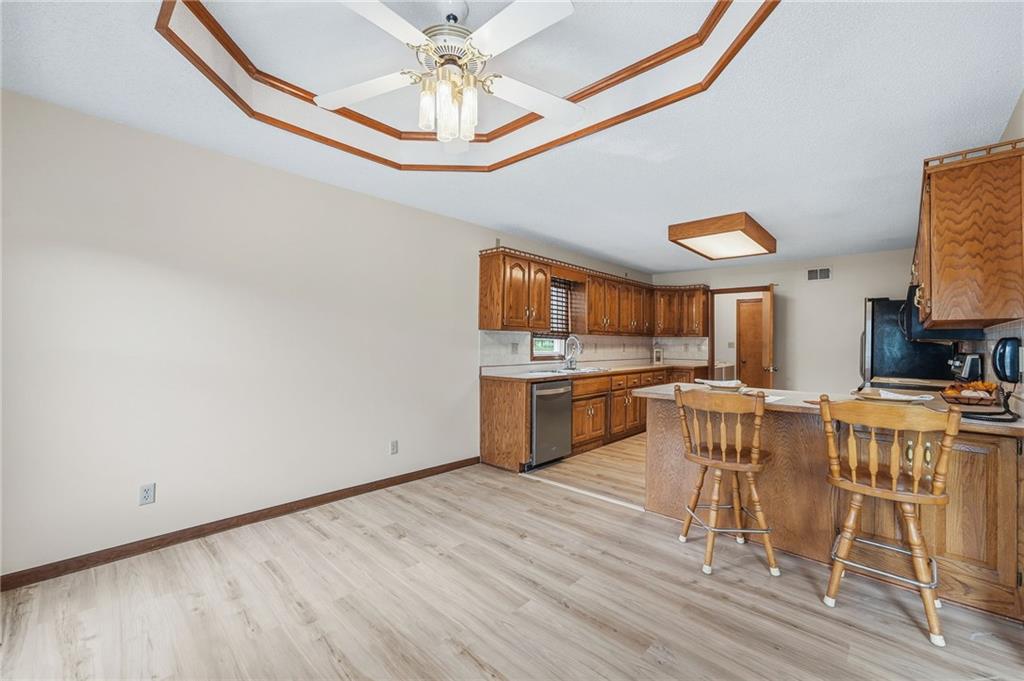 10604 E 240th Street Property Photo 10