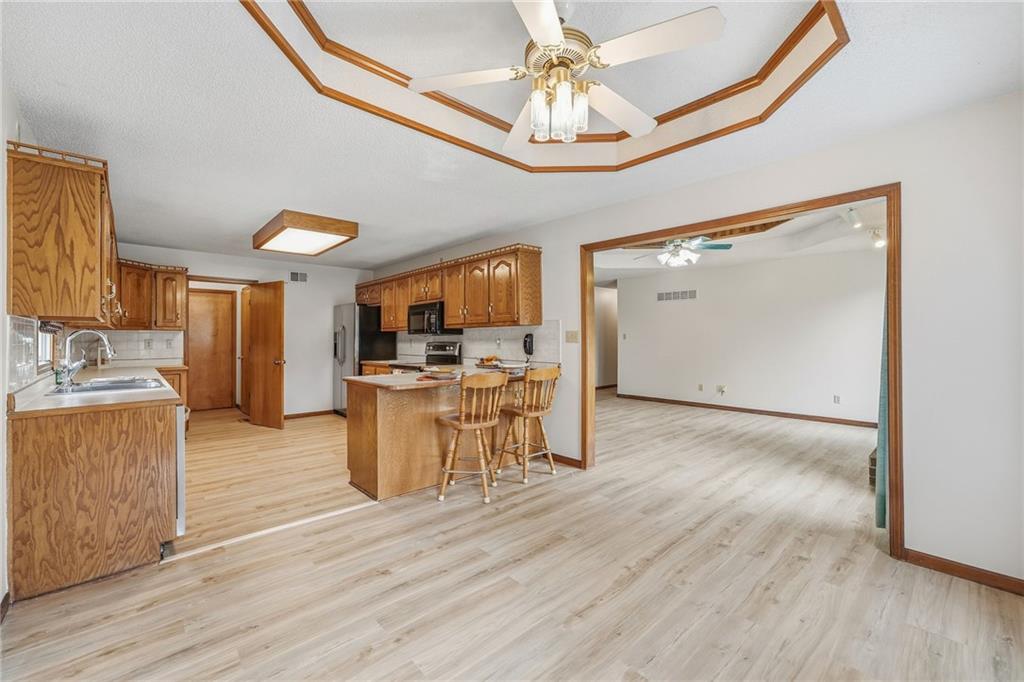 10604 E 240th Street Property Photo 12
