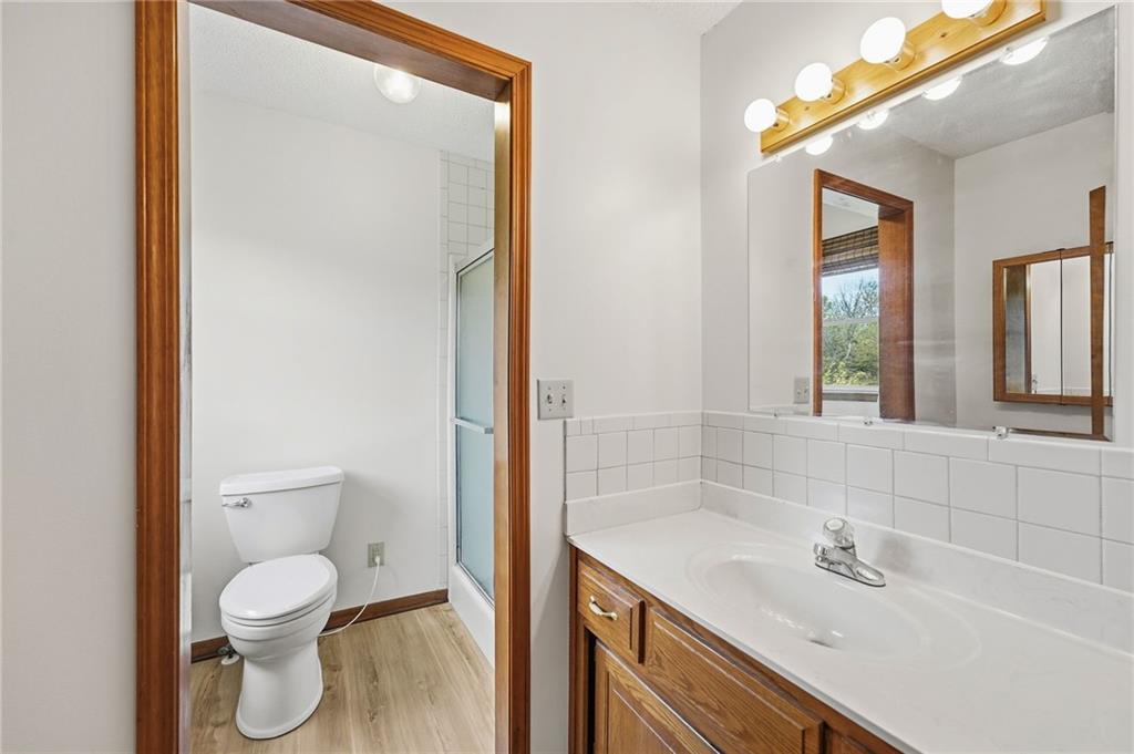 10604 E 240th Street Property Photo 23
