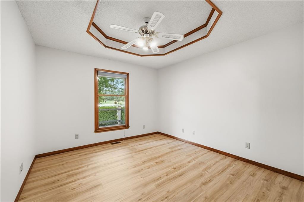 10604 E 240th Street Property Photo 26