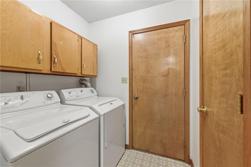 10604 E 240th Street Property Photo 32