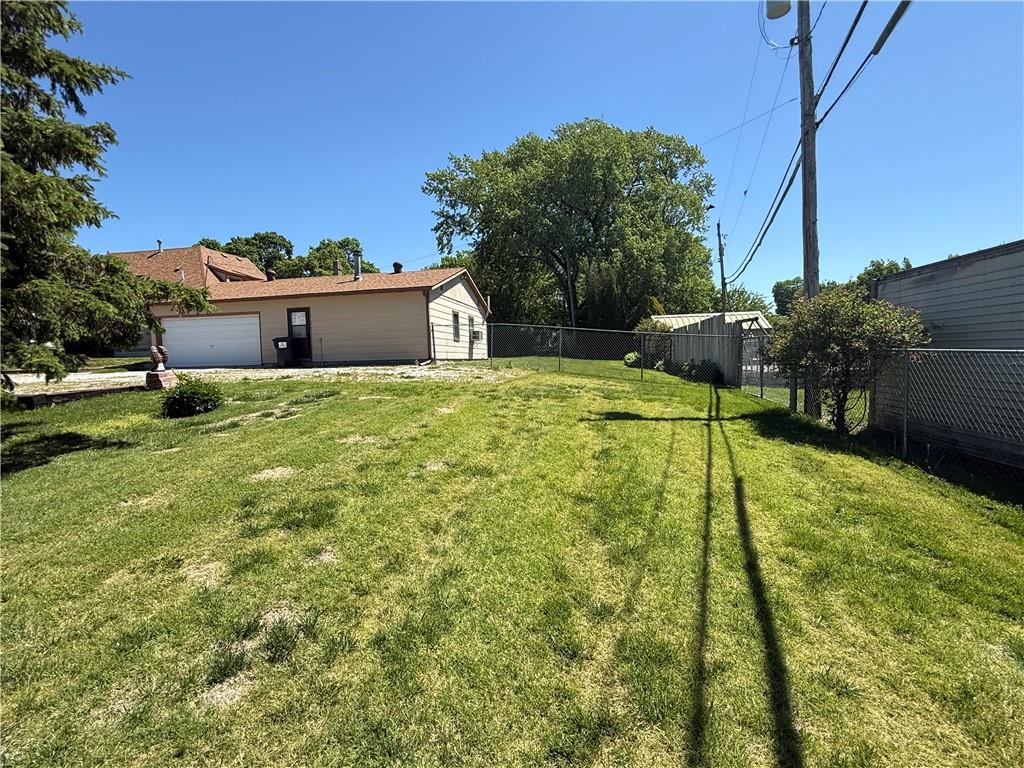 717 Iowa Street Property Photo 2