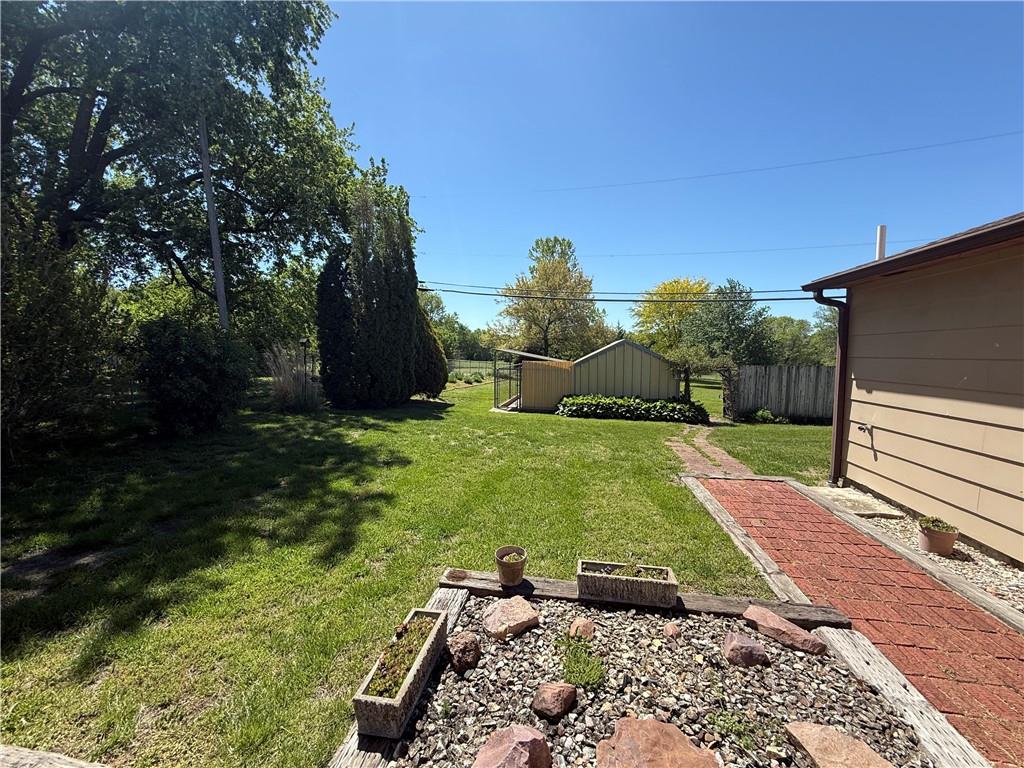 717 Iowa Street Property Photo 4