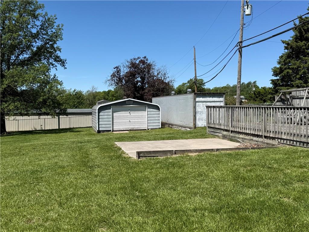 717 Iowa Street Property Photo 7