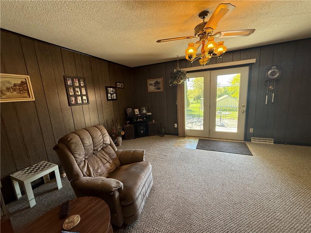 717 Iowa Street Property Photo 13