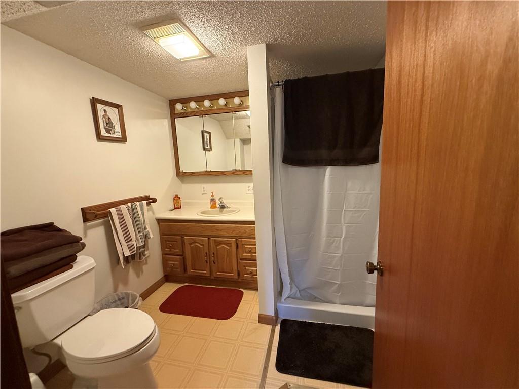 717 Iowa Street Property Photo 24